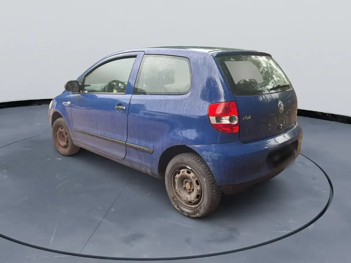 Gebraucht VW Fox 54 PS (39 kW) 2005 Blau Kleinwagen