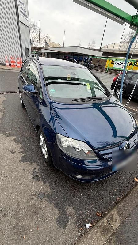 Gebraucht VW Golf V 105 PS (77 kW) 2008 Blau Kleinwagen