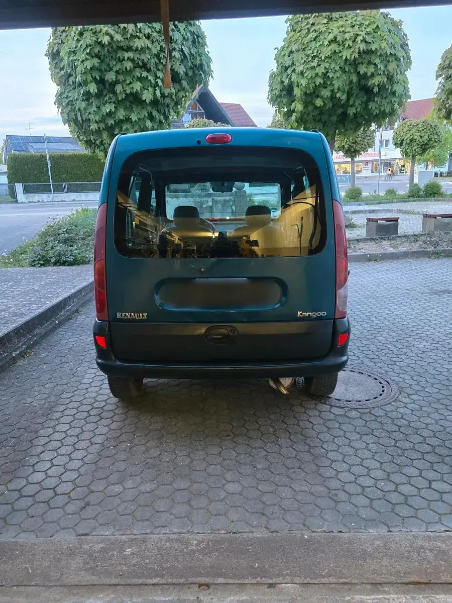 Usata Renault Kangoo 75 CV (55 kW) 2000 Verde Monovolume