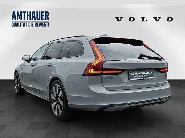 Gebraucht Volvo V90 Plus 398 PS (292 kW) 2024 Grau Kombi