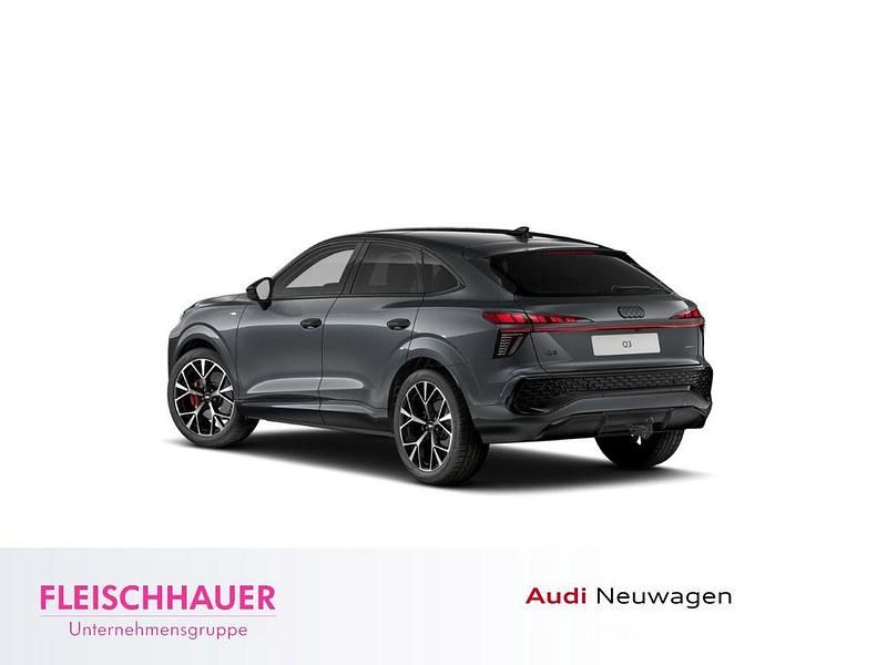 Neu Audi Q3 Sportback Sport 204 PS (150 kW) 2026 Grau SUV