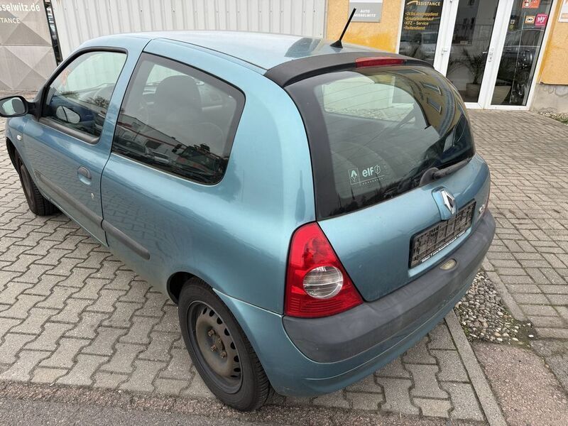 Gebraucht Renault Clio II Campus 58 PS (42 kW) 2006 Blau 0 Limousine