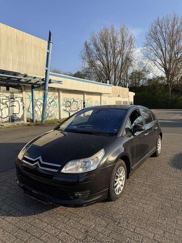 Second-hand Citroën C4 Comfort 109 CP (80 kW) 2006 Berlinǎ