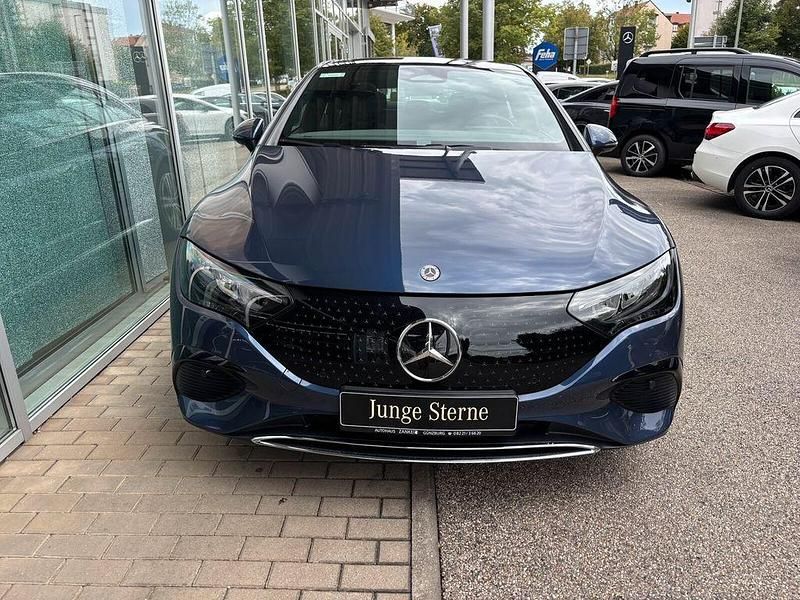 Gebraucht Mercedes EQE350 Advanced 214 kW (292 PS) 2024 Lack sodalithblau Limousine