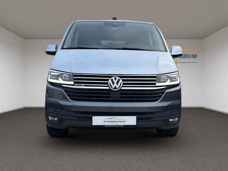 Gebraucht VW Multivan Highline 204 PS (150 kW) 2023 Grau Van
