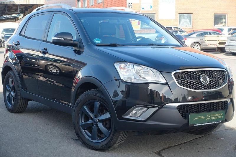 Gebraucht Ssangyong (KGM) Korando 175 PS (128 kW) 2012 Schwarz SUV