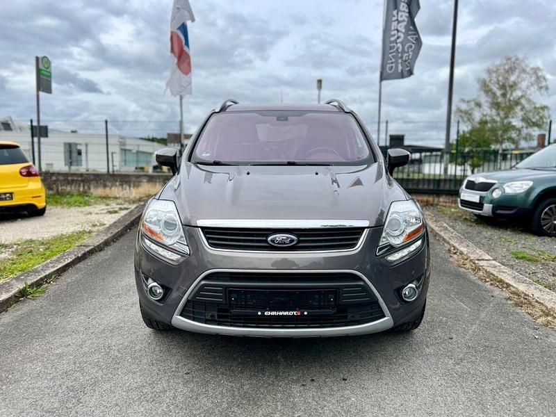 Gebraucht Ford Kuga Titanium 140 PS (102 kW) 2012 Braun SUV