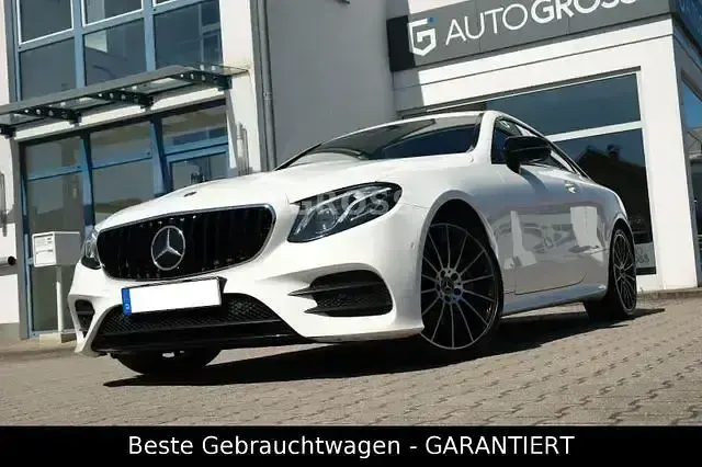 Gebraucht Mercedes E350 AMG 258 PS (189 kW) 2018 Weiß Coupé