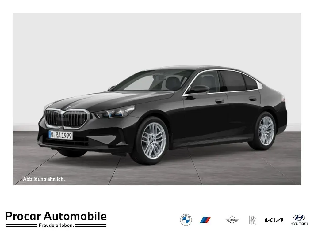 Gebraucht BMW 520 Comfort Edition 197 PS (144 kW) 2024 Limousine