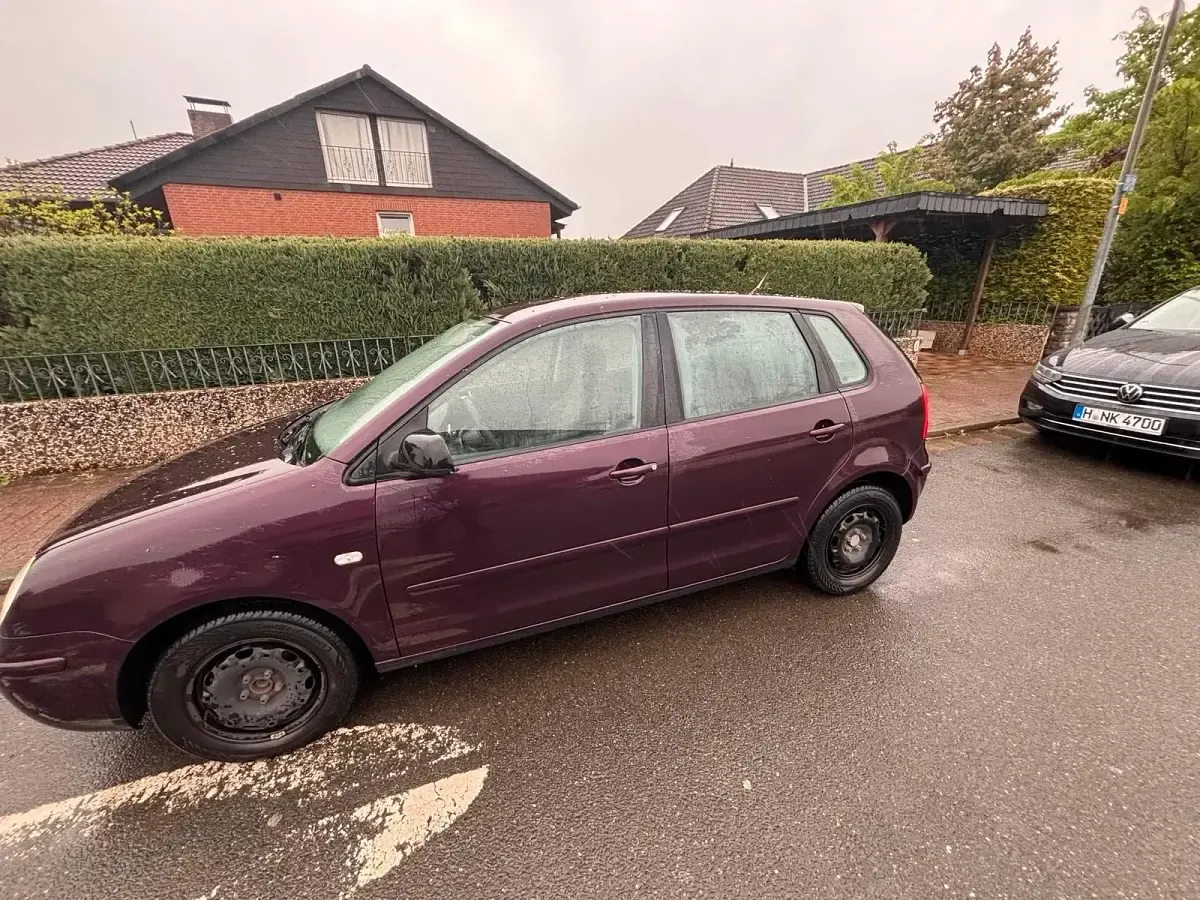 Gebraucht VW Polo 75 PS (55 kW) 2003 Rot Kleinwagen