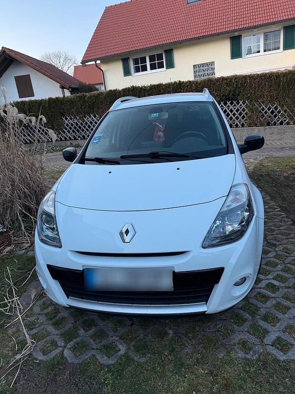 Gebraucht Renault Clio II 75 PS (55 kW) 2011 Weiß Limousine