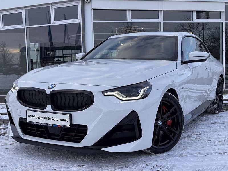 Gebraucht BMW 220 M Sport 184 PS (135 kW) 2023 Weiß Coupé