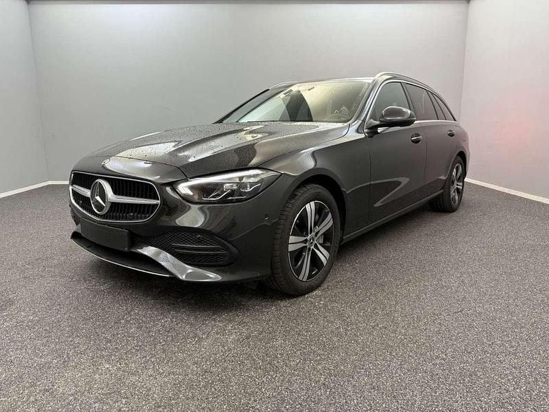 Graphitgrau Gebraucht 2023 Mercedes C300e Avantgarde Kombi | 33.799 € (Superpreis) - Bild 1/4