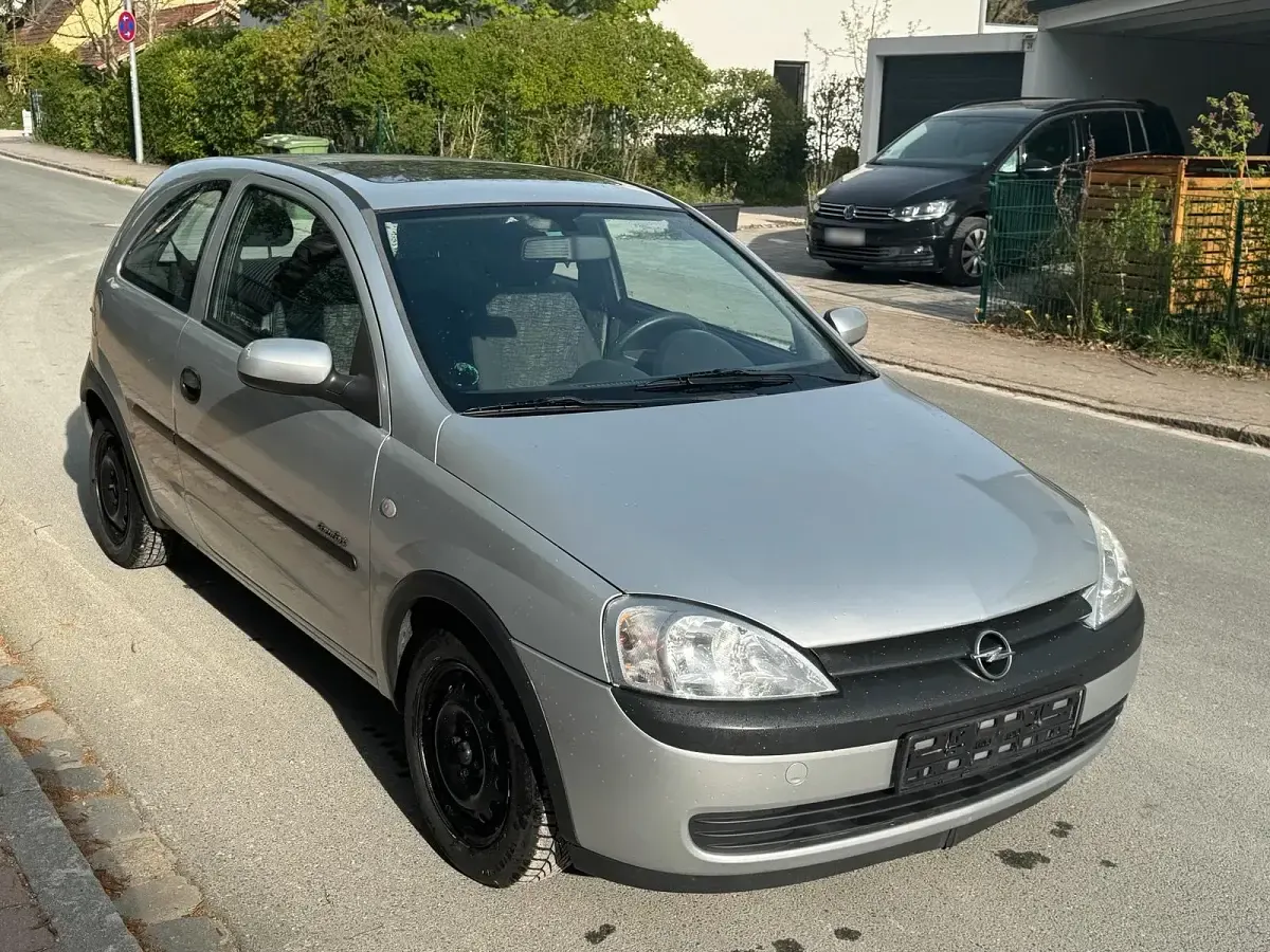 Gebraucht Opel Corsa 68 PS (50 kW) 2002 Silber Kleinwagen