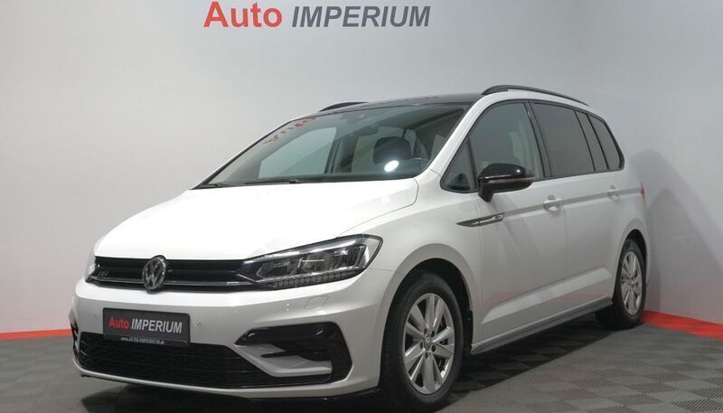 Pure white Gebraucht 2020 VW Touran R-line Van / Kleinbus | 24.990 € (Guter Preis) - Bild 1/4