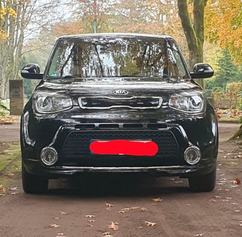 Schwarz Gebraucht 2015 Kia Soul DREAM-TEAM Edition SUV | 10.000 € (Guter Preis) - Bild 1/4