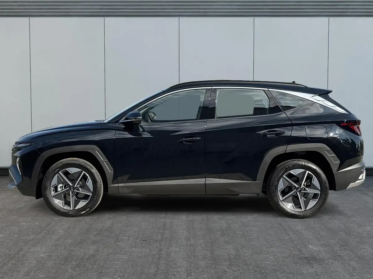 Neu Hyundai Tucson Style 239 PS (175 kW) 2026 Abyss black pearl SUV