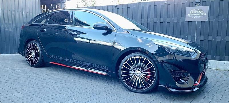 Gebraucht Kia ProCeed GT GT 204 PS (150 kW) 2023 Schwarz Kleinwagen