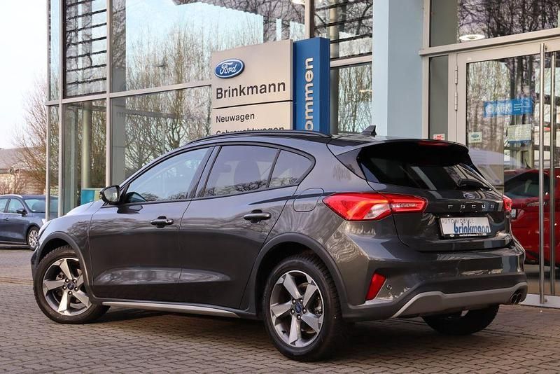 Używany Ford Focus Active 155 KM (114 kW) 2020 Szary Sedan/Limuzyna