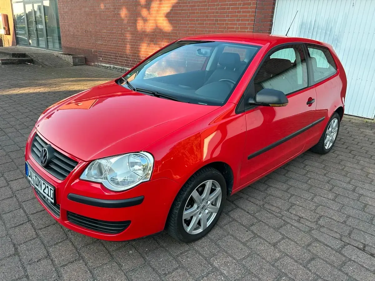 Gebraucht VW Polo 60 PS (44 kW) 2008 Rot Kleinwagen