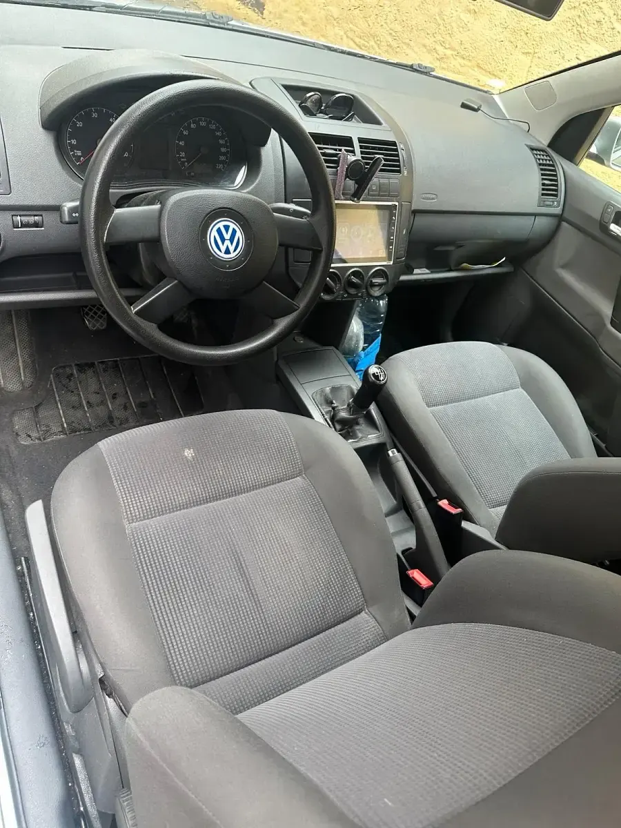 Gebraucht VW Polo 75 PS (55 kW) 2005 Silber Kleinwagen