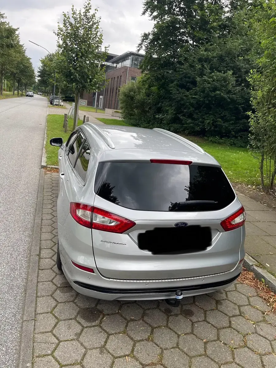 Gebraucht Ford Mondeo 150 PS (110 kW) 2017 Grau Kombi