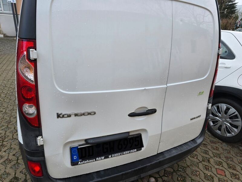 Gebraucht Renault Kangoo Expression 90 PS (66 kW) 2012 Weiß Van / Kleinbus
