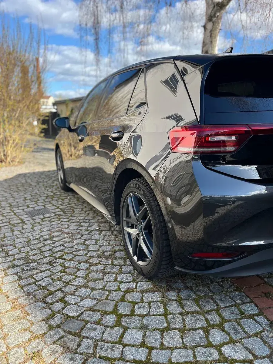 Gebraucht VW ID.3 Pro Performance 106 kW (145 PS) 2022 Schwarz Kleinwagen