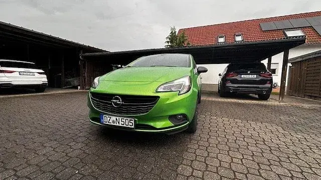 Gebraucht Opel Corsa 100 PS (73 kW) 2017 Grün Kleinwagen