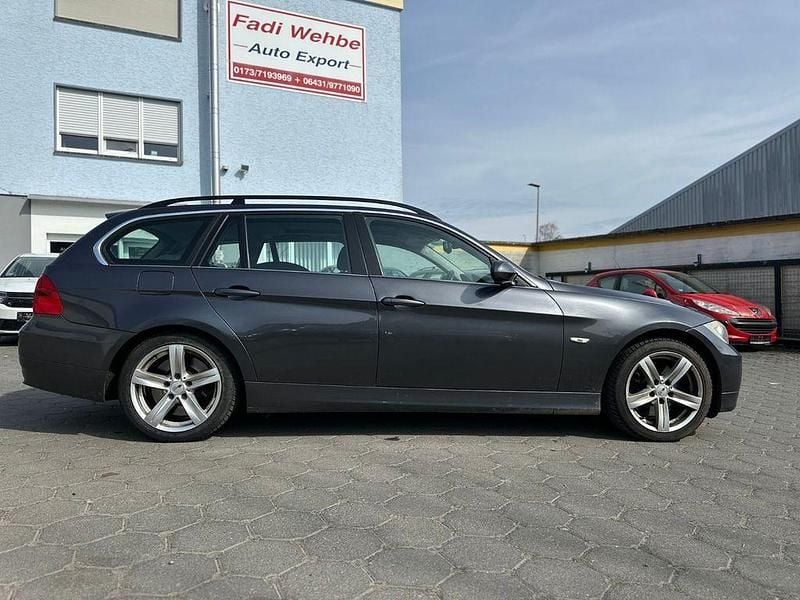Gebraucht BMW 325 197 PS (144 kW) 2008 Limousine