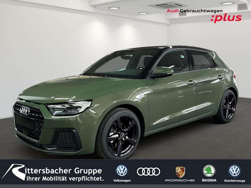 Distriktgrün metallic Gebraucht 2025 Audi A1 Advanced Kleinwagen | 28.850 € (Etwas zu teuer) - Bild 1/4