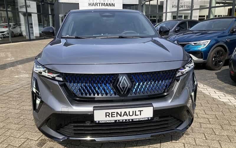 Dolomitgrau, black pearlschwarz metallic (grau) Gebraucht 2024 Renault Rafale Esprit Alpine SUV | 45.990 € (Fairer Preis) - Bild 1/4