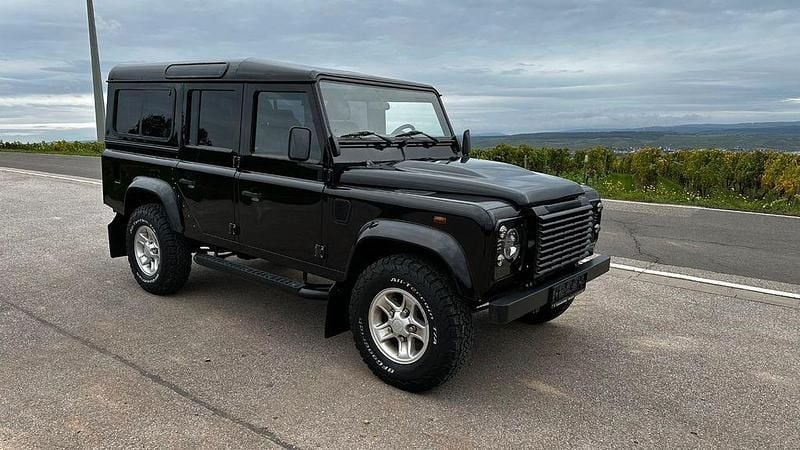 Santorini black Gebraucht 2009 Land Rover Defender S Kombi | 36.000 € (Etwas zu teuer) - Bild 1/4