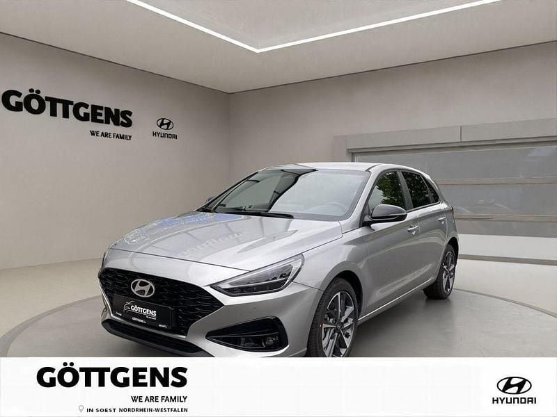 Grau Neu 2025 Hyundai i30 Advantage Limousine | 25.690 € (Fairer Preis) - Bild 1/4
