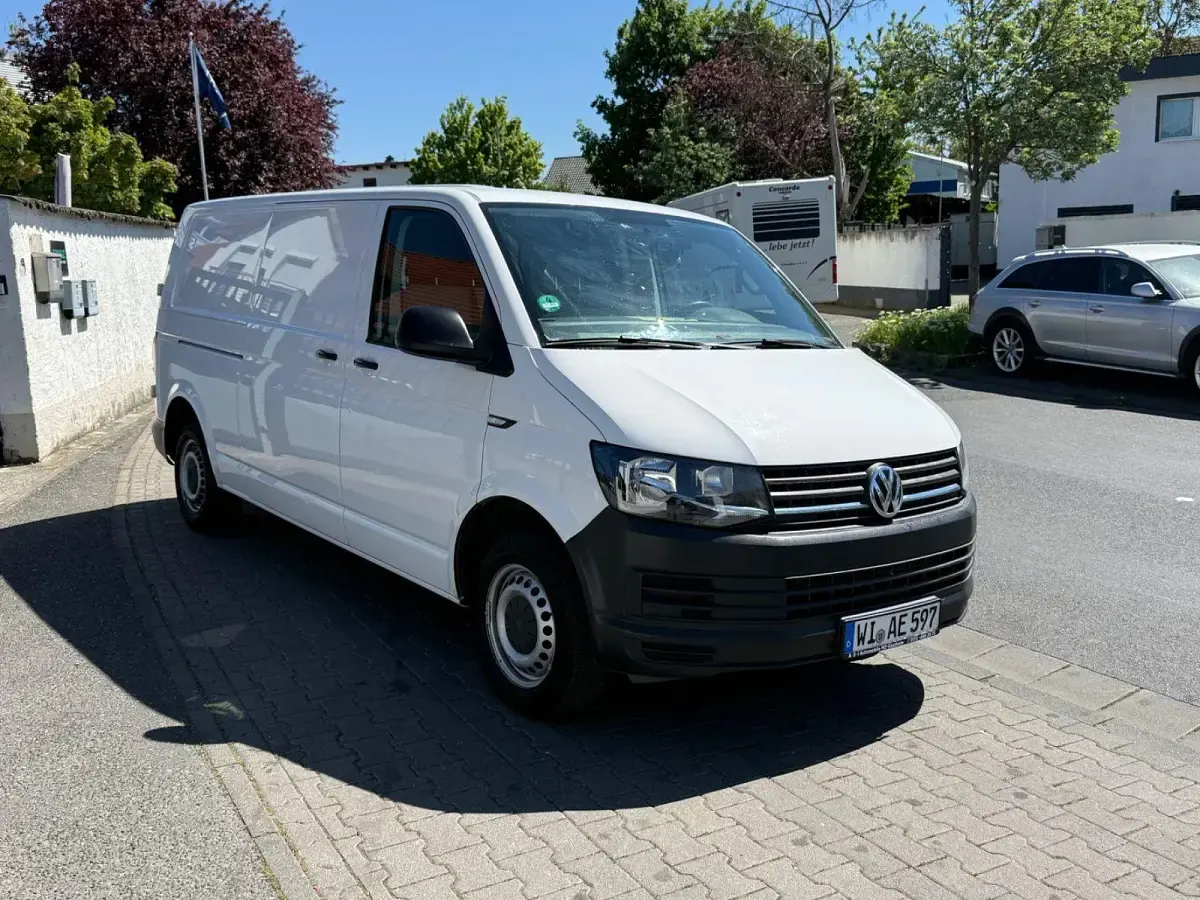 Usata VW Transporter 150 CV (110 kW) 2017 Bianco Furgone