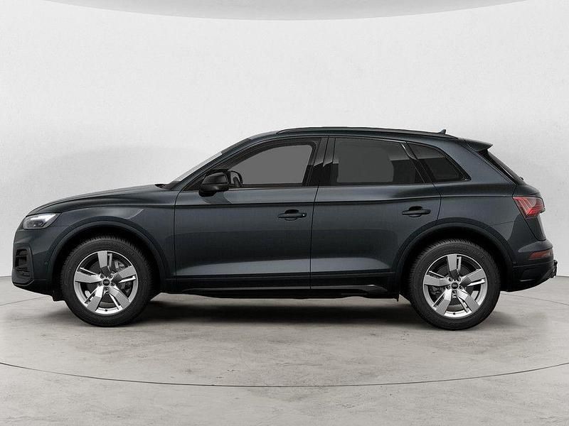 Gebraucht Audi Q5 Advanced Plus 163 PS (119 kW) 2023 Grau / manhattangrau (metallic) SUV