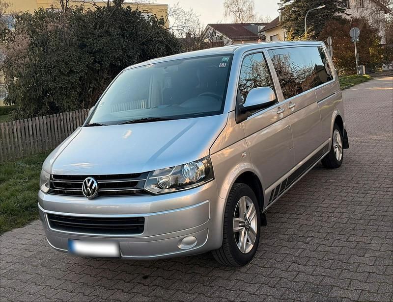 Gebraucht VW T5 140 PS (102 kW) 2010 Silber Van
