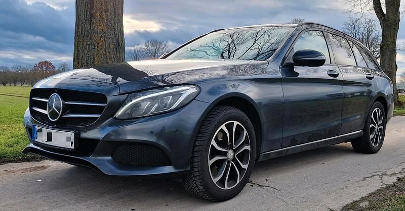 Gebraucht Mercedes C250 204 PS (150 kW) 2016 Grau Kombi