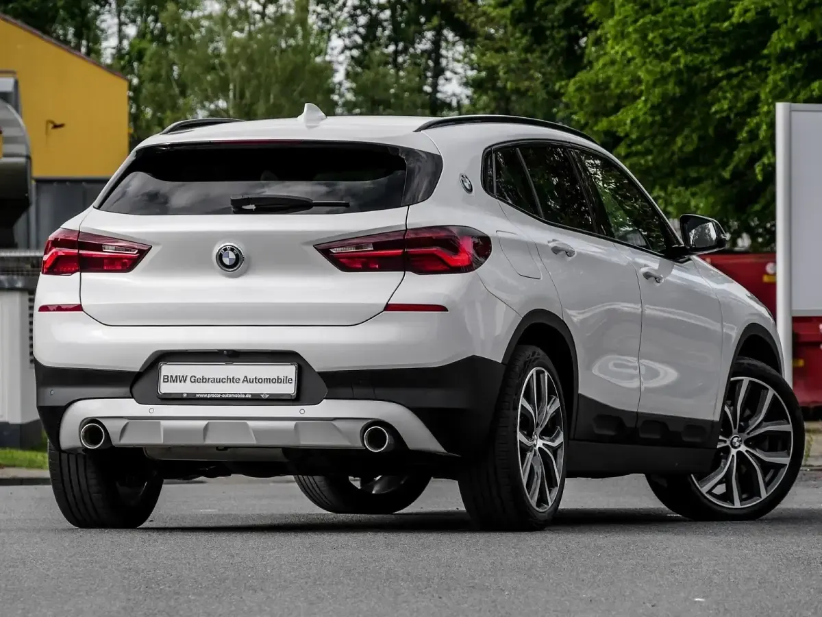 Gebraucht BMW X2 Performance 190 PS (139 kW) 2022 Weiß SUV