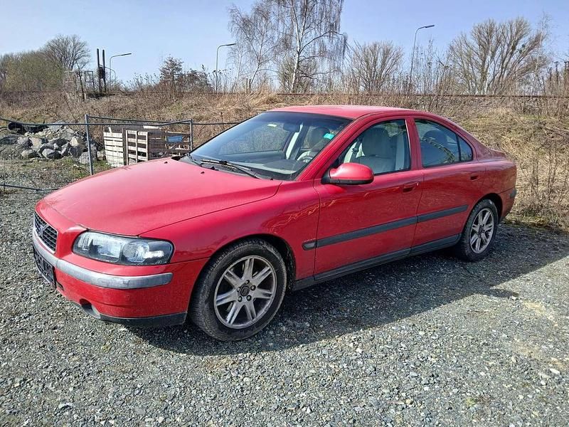 Gebraucht Volvo S60 163 PS (119 kW) 2002 Rot Limousine