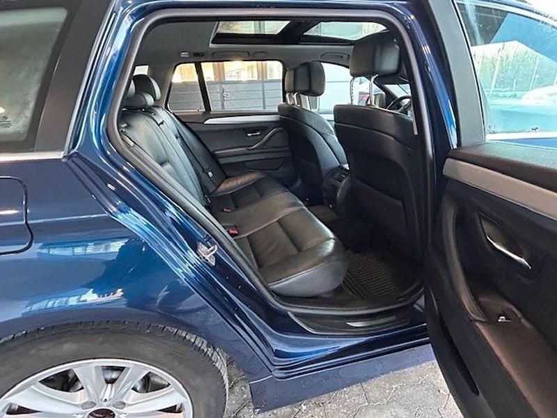 Gebraucht BMW 520 184 PS (135 kW) 2011 Blau Kombi