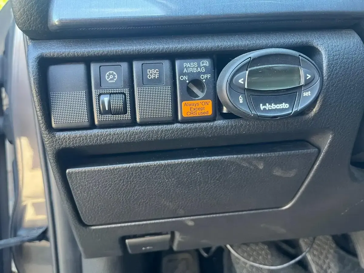 Używany Mazda 6 Inclusive 143 KM (105 kW) 2006 Szary Sedan/Limuzyna