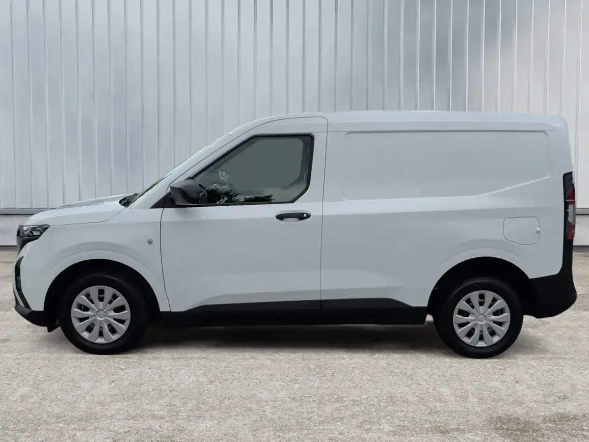 Ny Ford Transit Trend 125 HK (91 kW) 2026 Hvid MPV