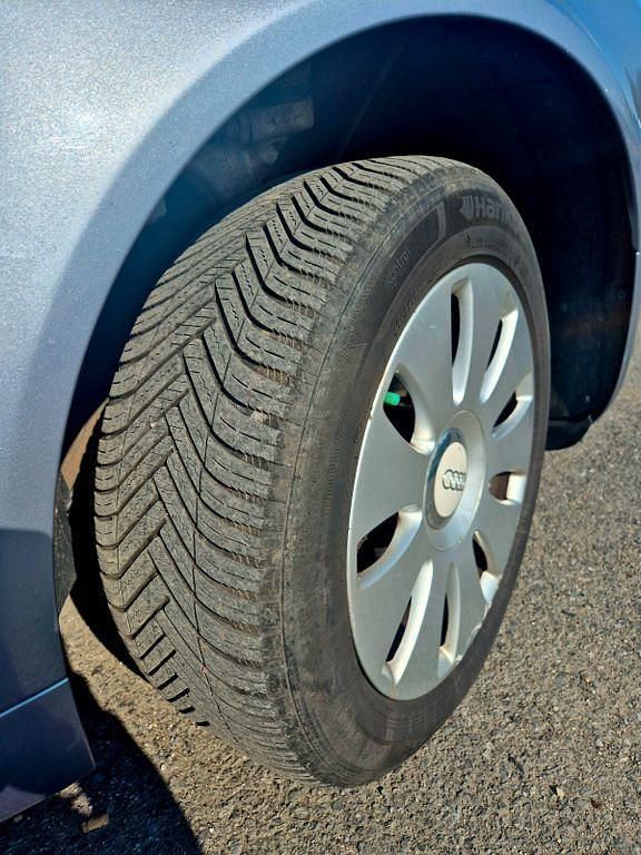 Gebraucht Audi A4 134 PS (98 kW) 2005 Grau Kombi