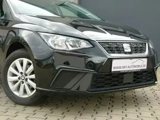 Gebraucht Seat Ibiza Style 130 PS (95 kW) 2020 Mitternachtsschwarz (metallic) Kleinwagen