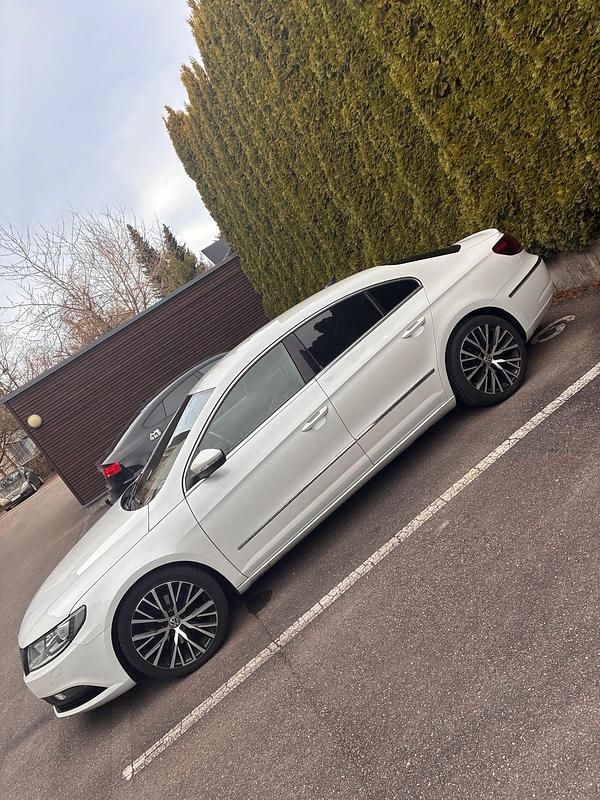 Gebraucht VW Passat 177 PS (130 kW) 2013 Weiß Limousine