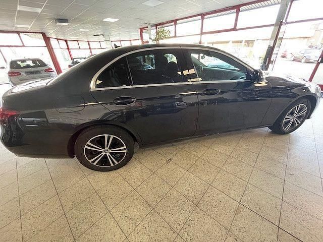 Gebraucht Mercedes E220 200 PS (147 kW) 2022 Grafitgrau  metalliclack Limousine