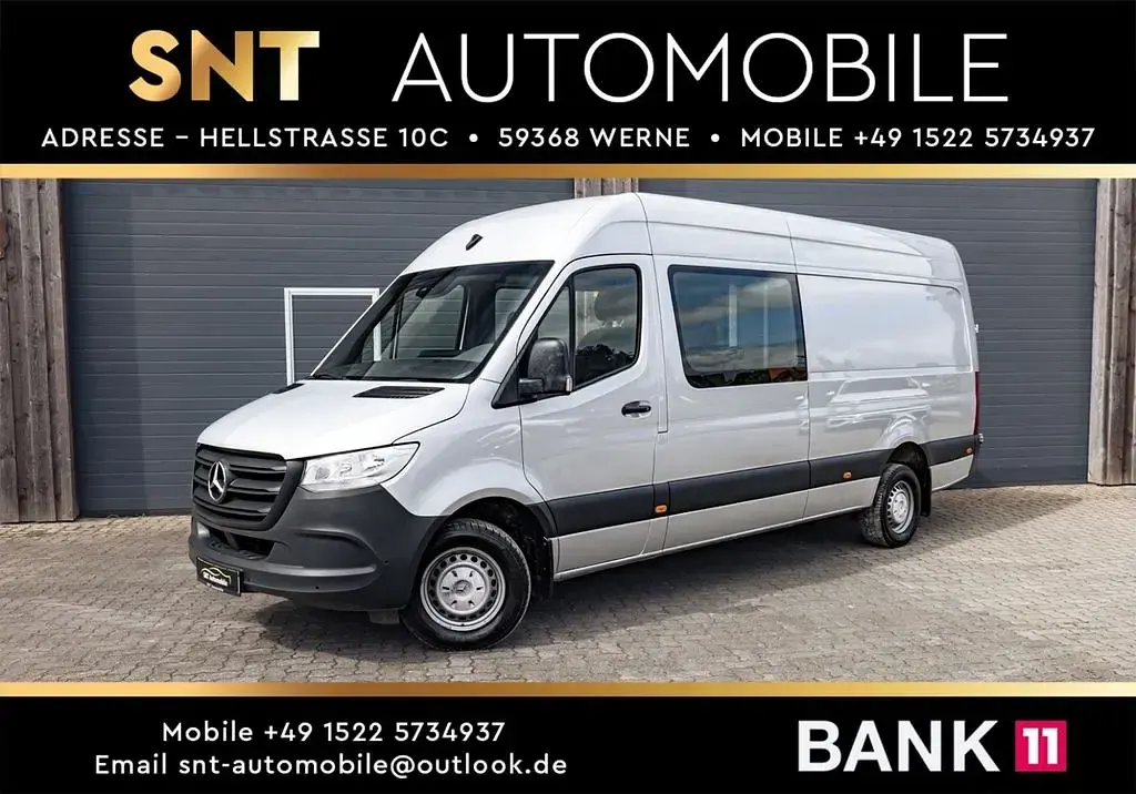 Używany Mercedes Sprinter 163 KM (119 kW) 2020 Srebrny Van