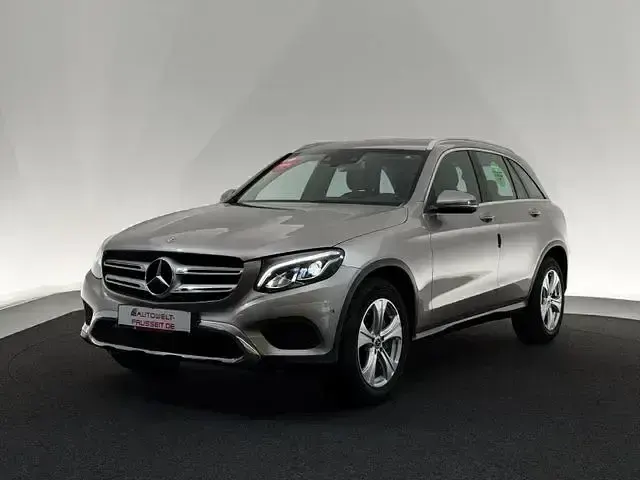 Gebraucht Mercedes GLC220 Exclusive 170 PS (125 kW) 2019 Silber SUV