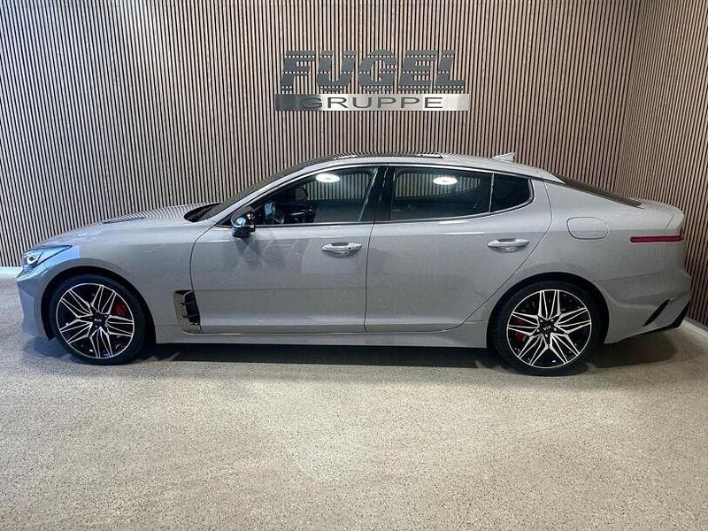 Gebraucht Kia Stinger GT 366 PS (269 kW) 2021 Silber Kleinwagen